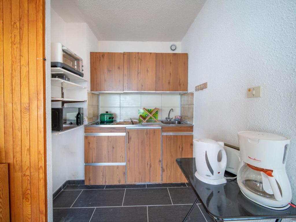 Studio Baikonour-9 by Interhome - 4