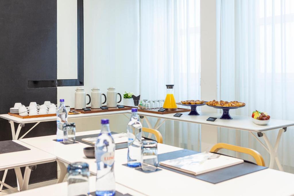 Meeting room / ballrooms
