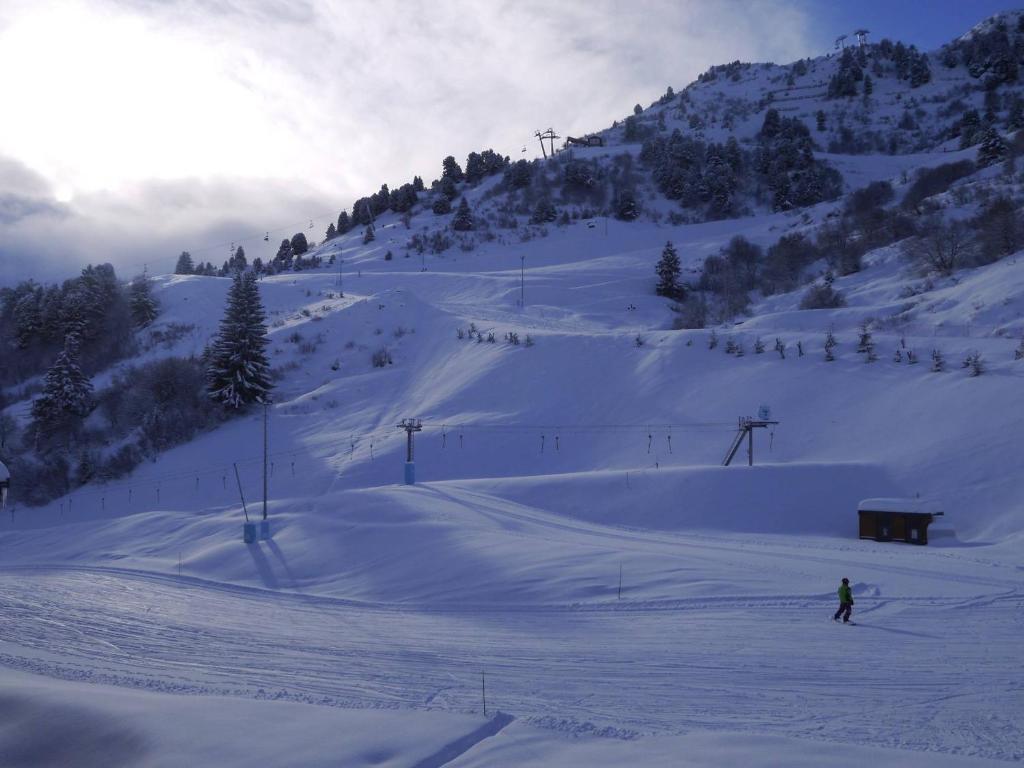 Charmant appartement à Méribel avec balcon et accès direct aux pistes - 3