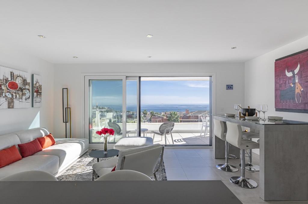 Penthouse in Via Celere 5010 - 5