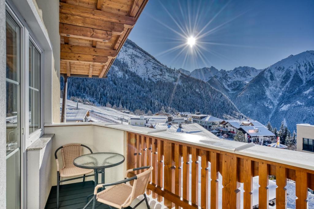 Hotel Alpen Royal Jerzens - 2