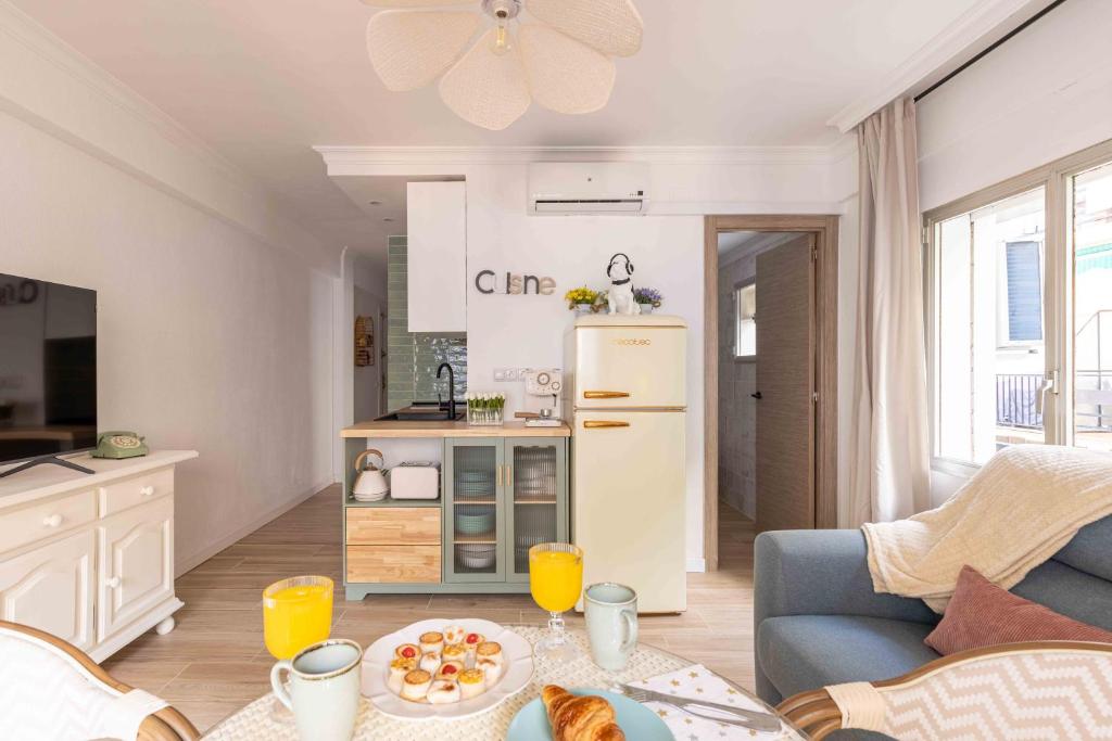 NEW BOLICHES APARTMENT 2nd Line Beach with Parking - 5