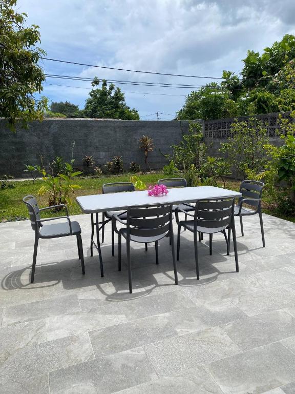 Manureva Lodge, Faaa