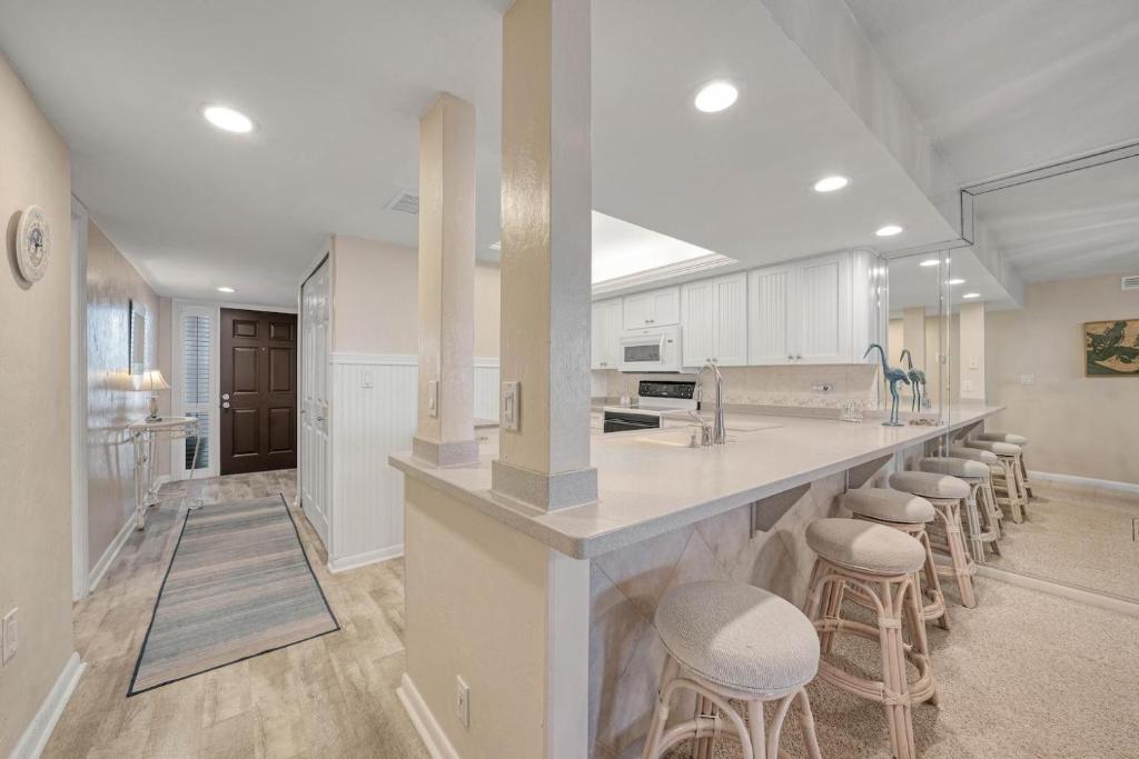 Compass Point 182, Sanibel