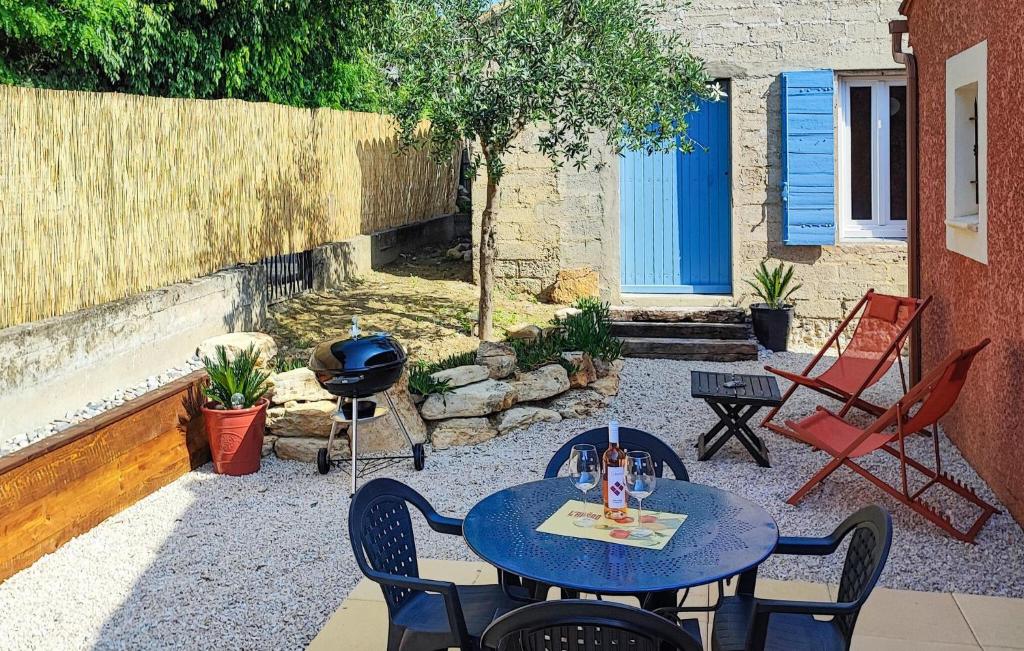 Stunning Home In Vaison-La-Romaine With Wifi - 1