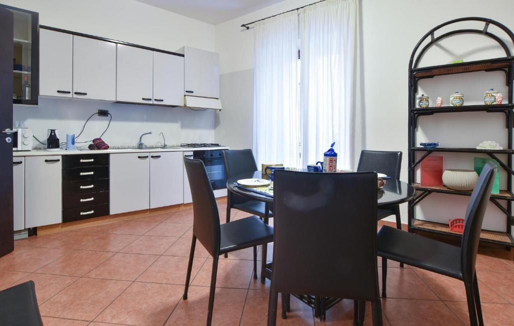 Amazing Apartment In Palermo With Wifi - 4
