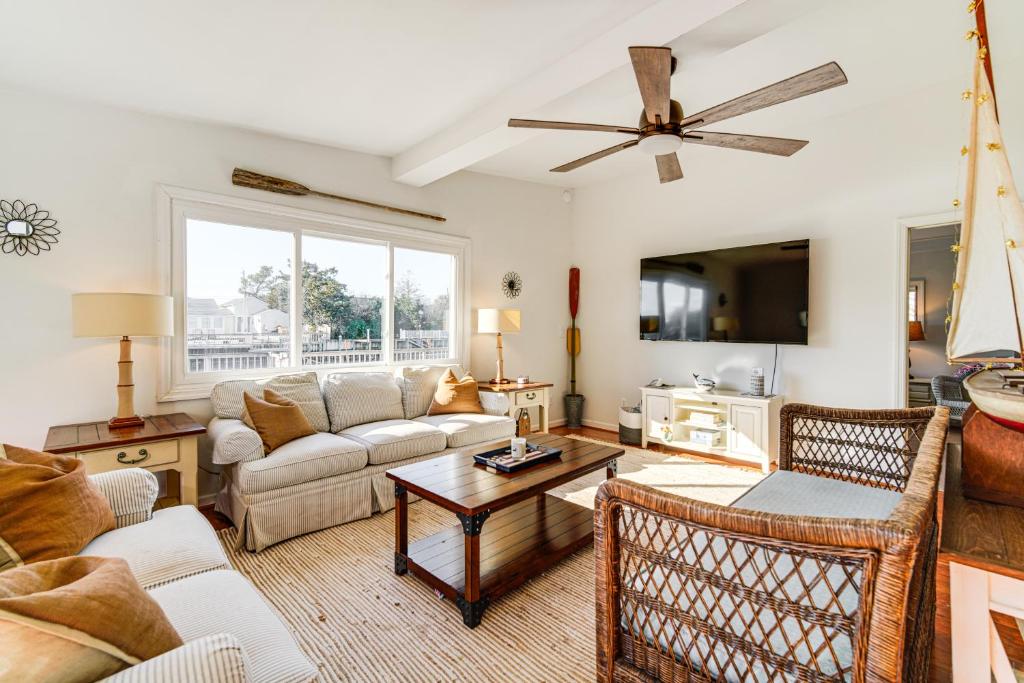 Canal-Front Home with Dock in Little Egg Harbor!, Little Egg Harbor Township