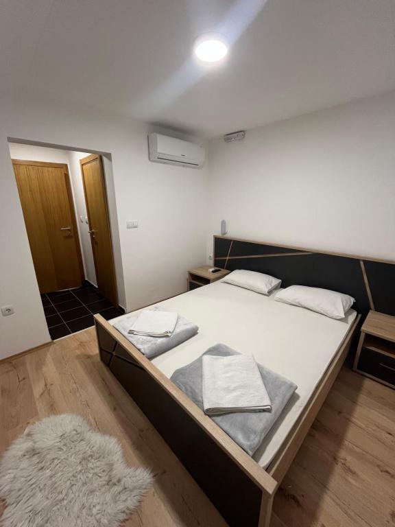 Apartmani Karanovac - 5