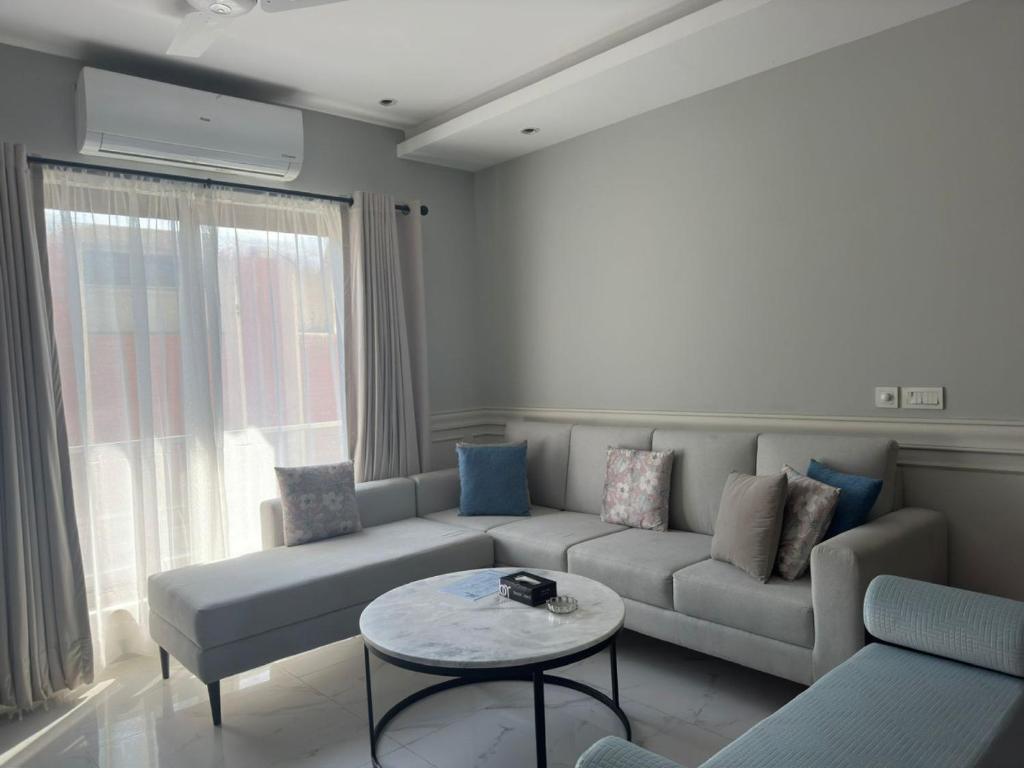 BNR - The Opus Residences 1 Bed Premium Apartment Gulberg, Lahore, Lahore