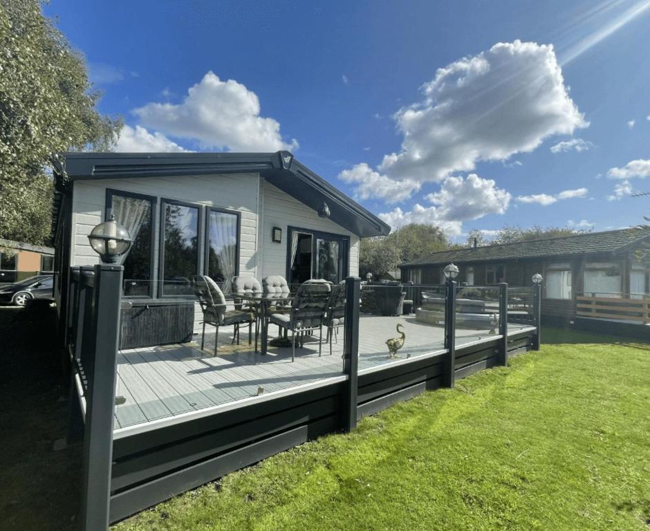 4 Bullrush, Tattershall