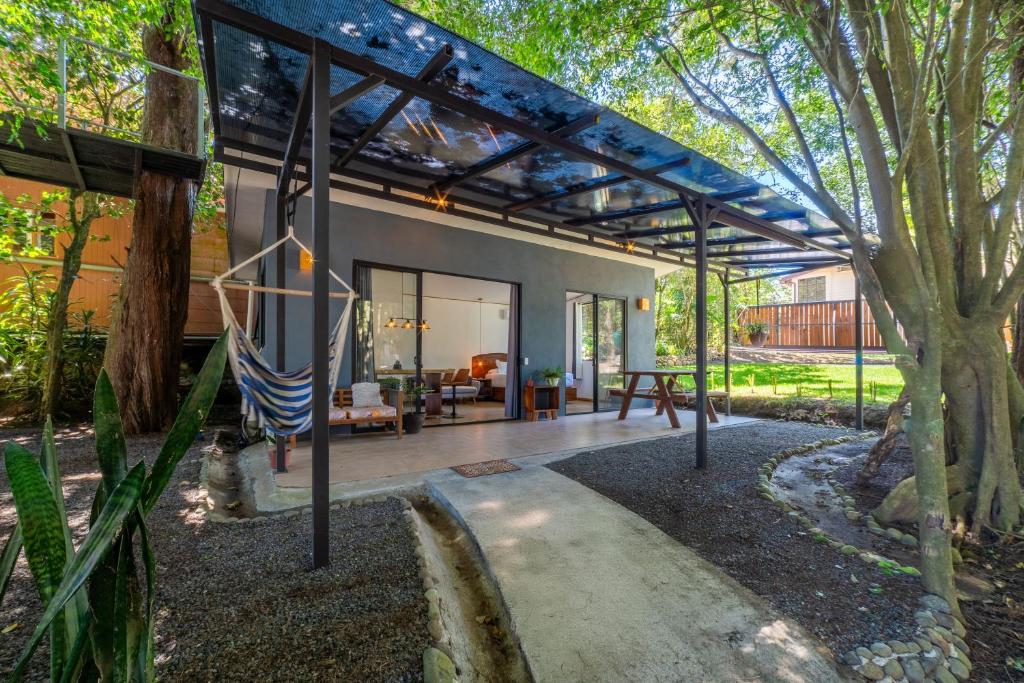 Bromelia Studio, Monteverde Costa Rica