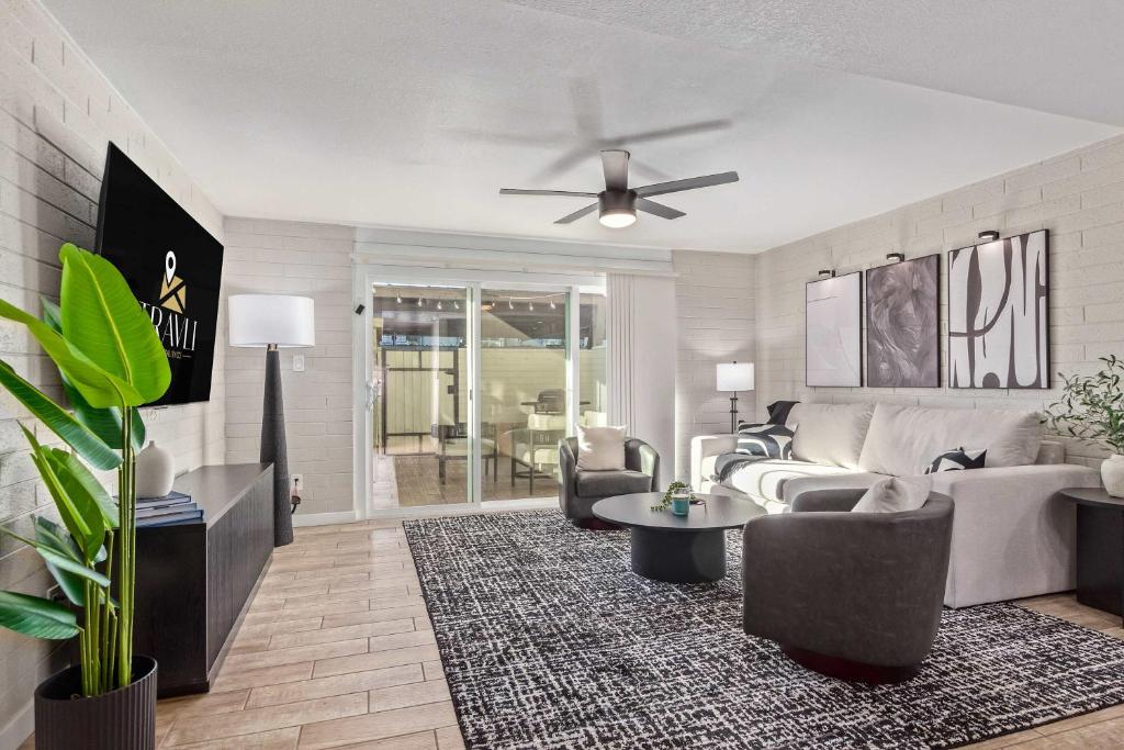 NEW-Heatherbrae 8-Old Town-Camelback View, Scottsdale