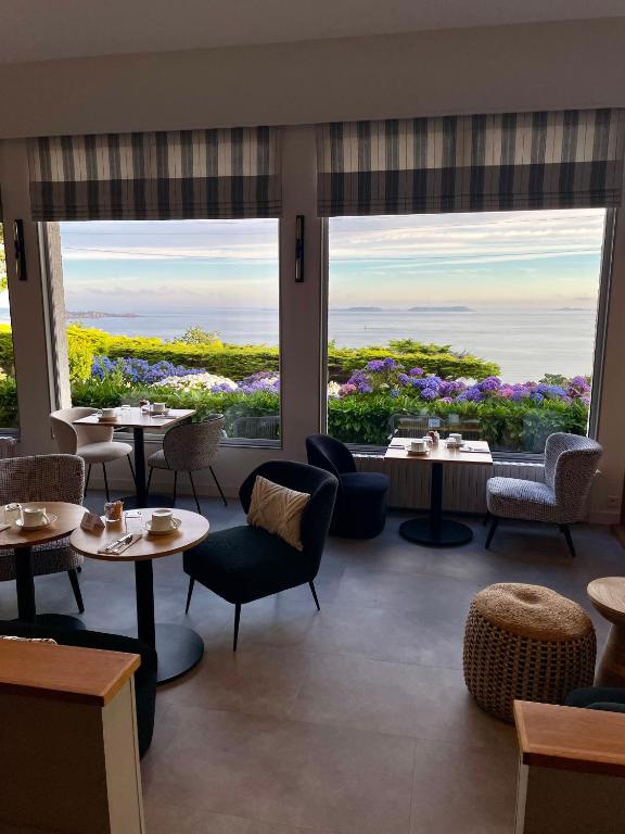 Hôtel Les Costans, The Originals Relais 眺望