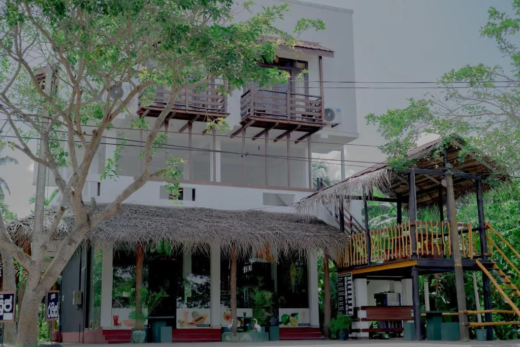 Wilpattu Restaurant & Guest house, hotel in Pahala Maragahawewa