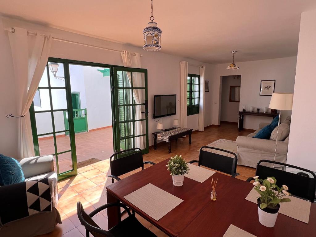 Apartment Sonrisa - spacious two bedroom apartment - 2