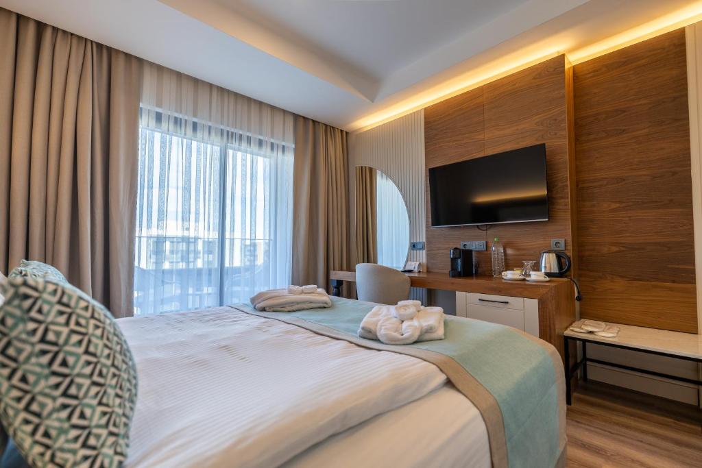 Side Moon Palace Hotel — Hotel rooms in Side