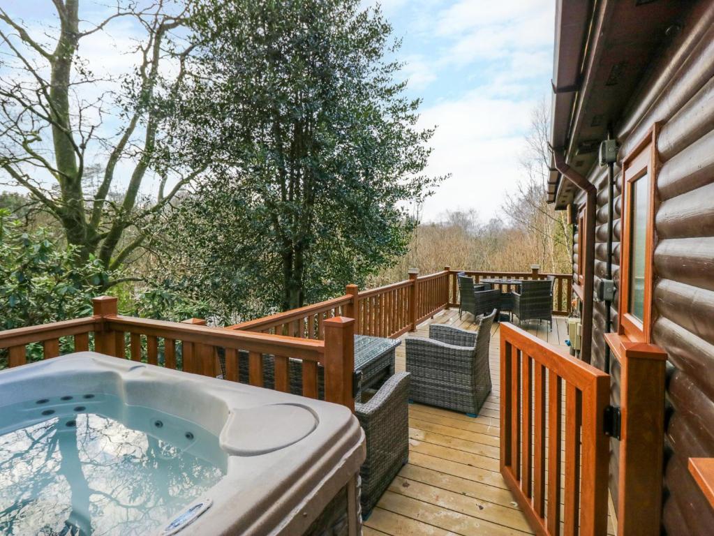 Esk Pike, Windermere