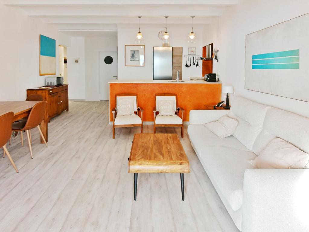 Apartamento con costa privada en Cap sa Sal Begur - 3