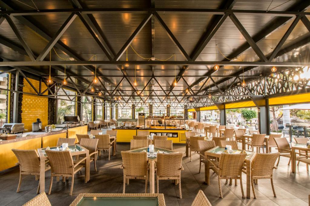 Hotel Beatriz Playa & Spa Photo 36