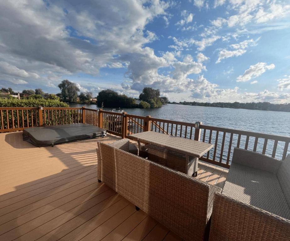 1 Waterski, Tattershall