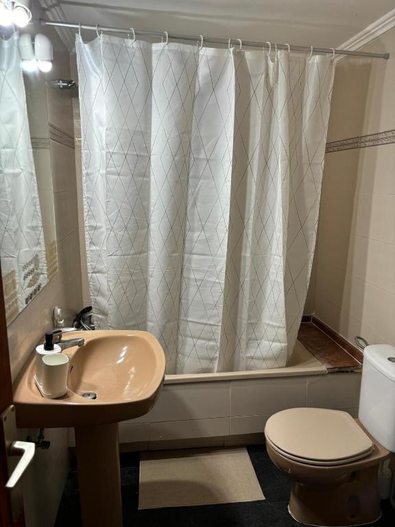 Apartamento Los Cristianos Playa y Piscina - 3