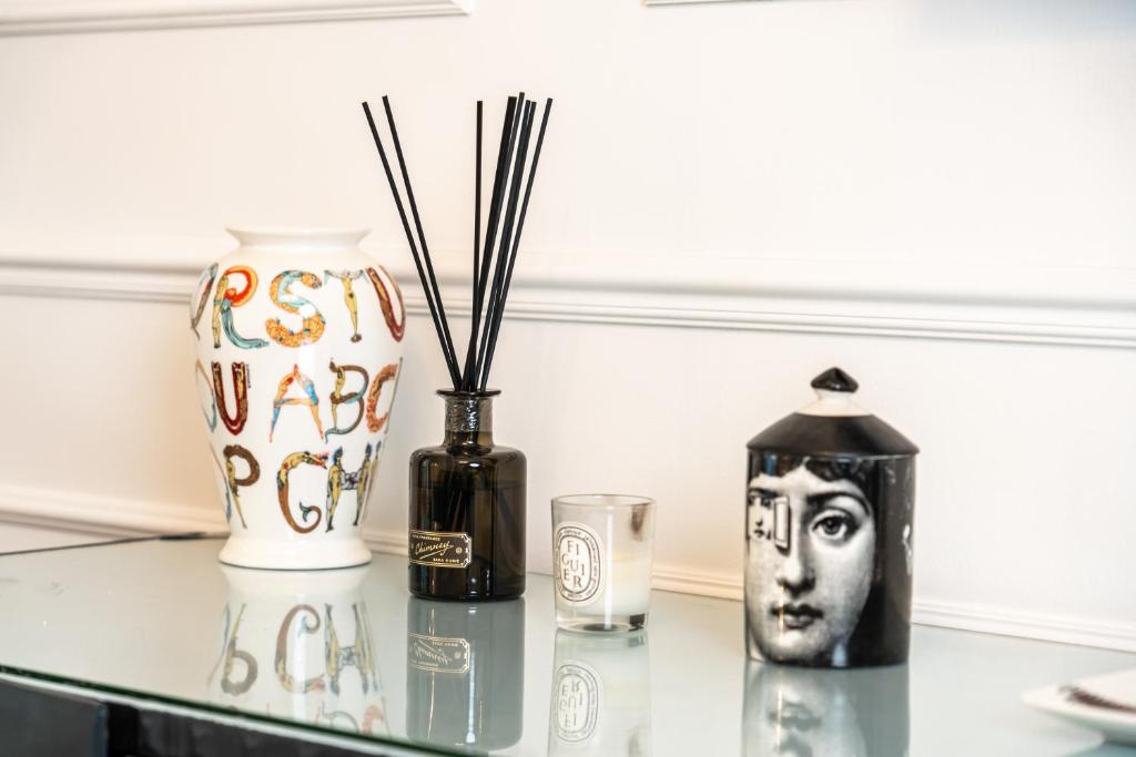 Vatican Boutique RHome - 4