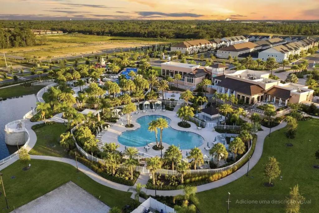 4BR Home -Private Pool - Solara Resort - Near Disney, Kissimmee