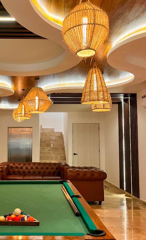 Luxury Private Room with private bathroom private Pool on Roof Top - 2