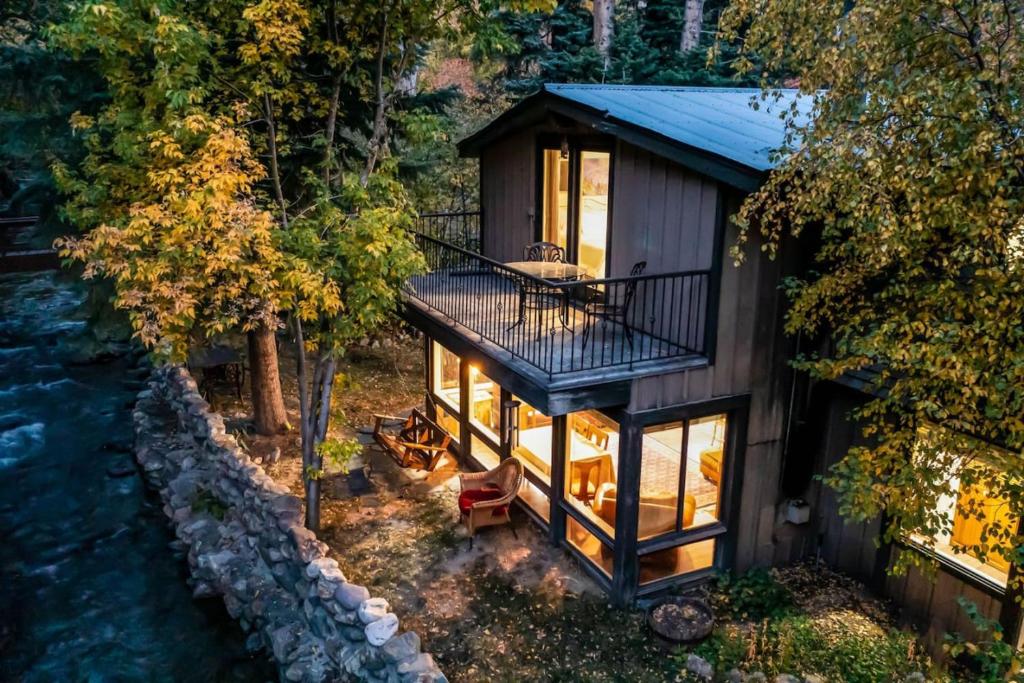Cabin on Big Cottonwood River, Salt Lake City