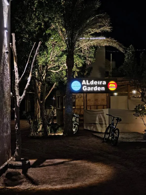 Al Deira Dahab Hotel、ダハブのホテル