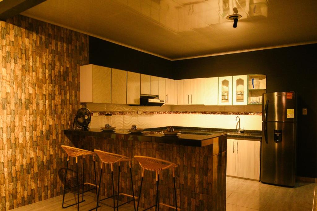 Casa en el centro de Guaduas, 2 habitaciones - 4