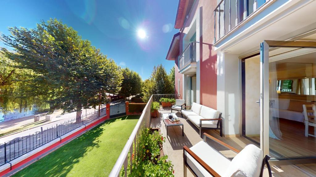 Apartaments Boutique la Torreta del Llac - 3