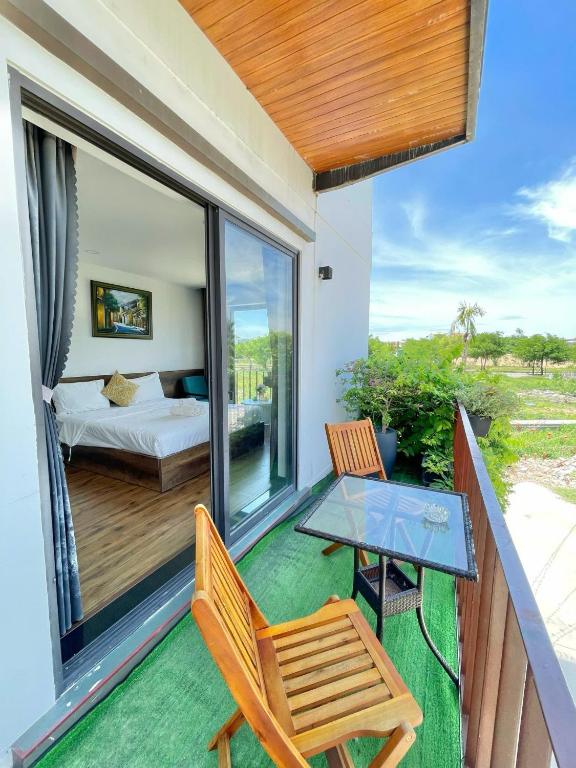 Lena House Hoi An