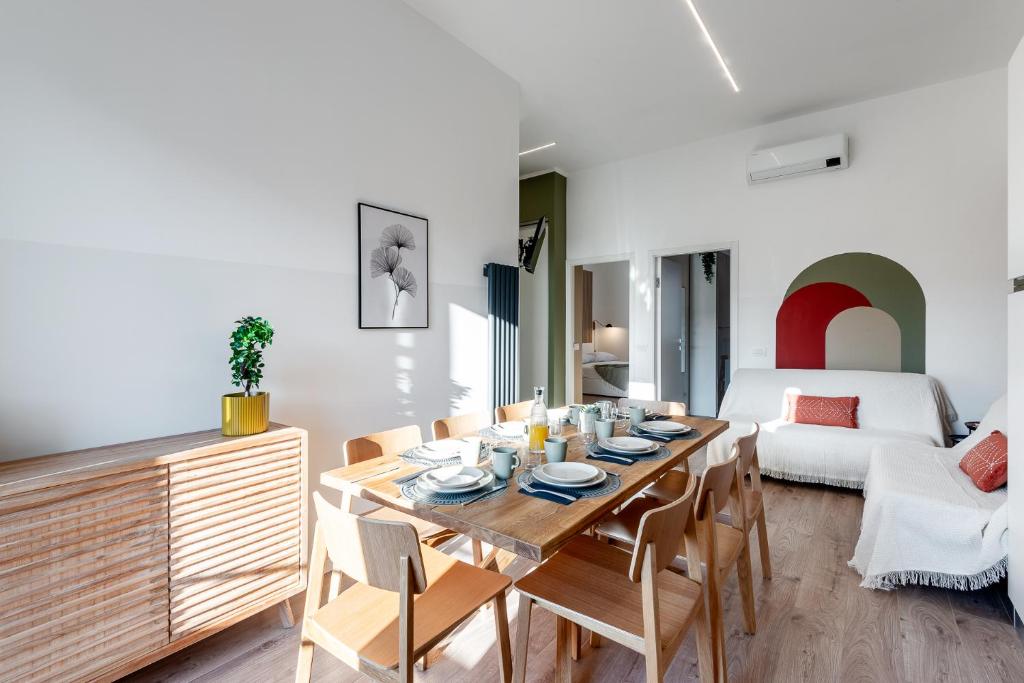 StayEasy M3 PortaRomana Bella - 2 Bedrooms 2 baths - 2