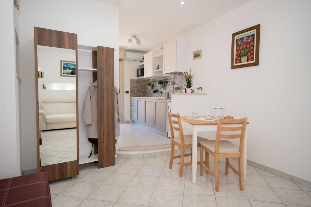 Casa Elia: Locazione Breve - 4
