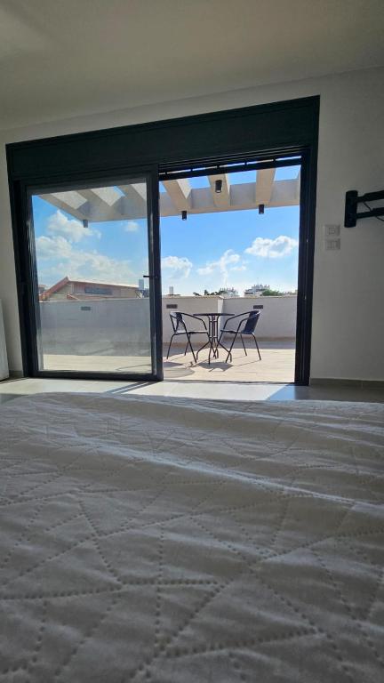 B&B Amit 15 minutes from the airport - אירוח כפרי עמית 15 דקות משדה תעופה, Petaẖ Tiqwa