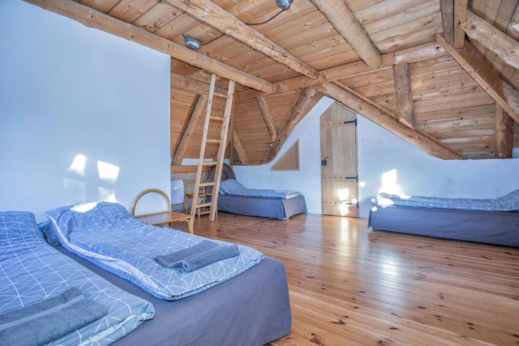 Nadgora SkyHouse - 3