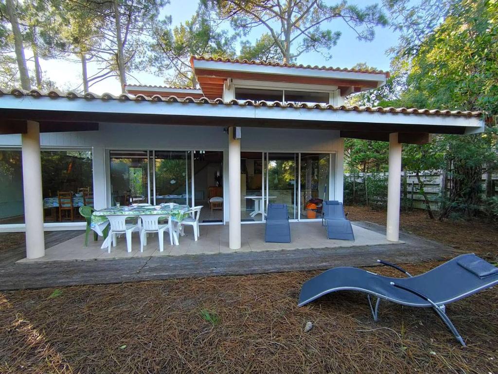 Villa en lisière de forêt avec jardin, à 1,5 km de l'Océan, idéale pour des vacances reposantes - 3