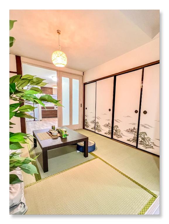 An-shao-ya安嶼屋 8minutes walk to JR Teradacho Loop Line Station 13minutes walk to Tennoji Mall, Ósaka