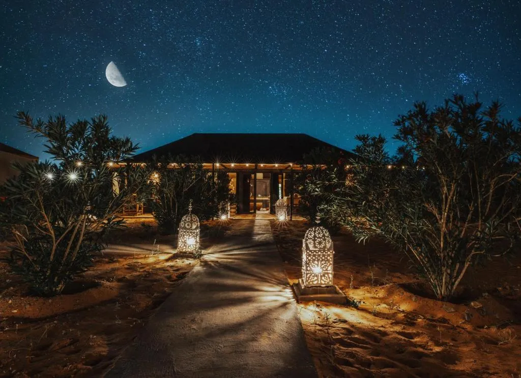 Tassili Luxury Desert Camp، فندق في مرزوقة