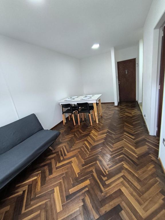 Martin Monumento - 5