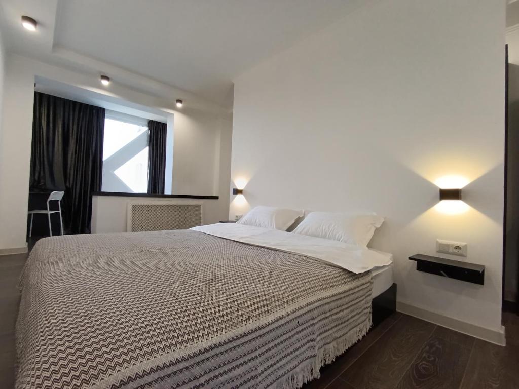 AURA on Tugolbay ata 90, Biškek