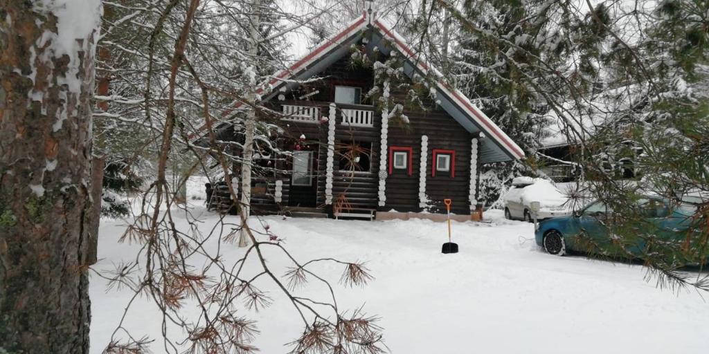 Mökki 5, Hankasalmi