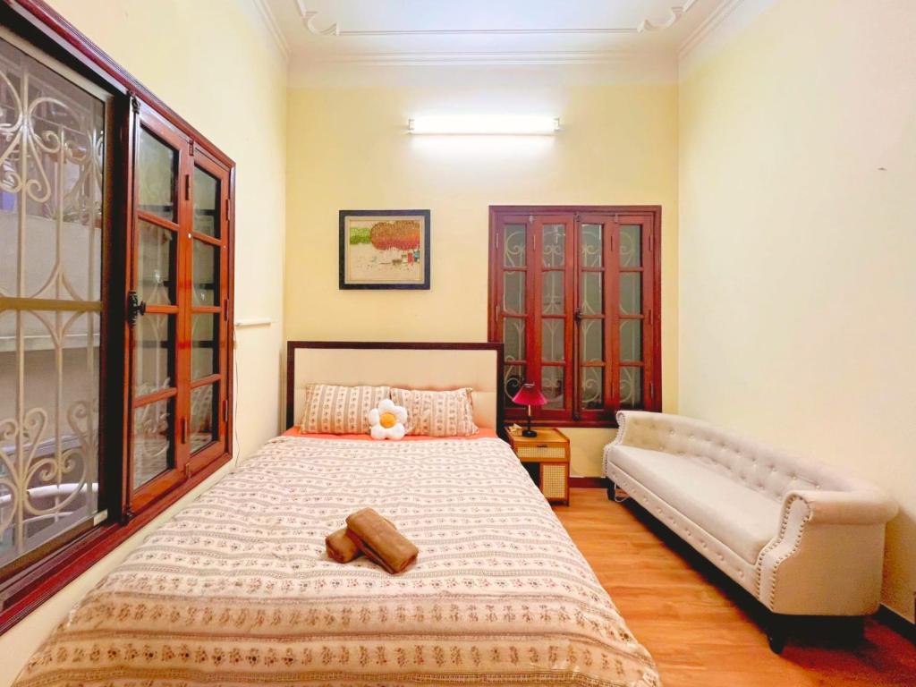 LushStay Abode - Hanoi Train Street, Hanoj