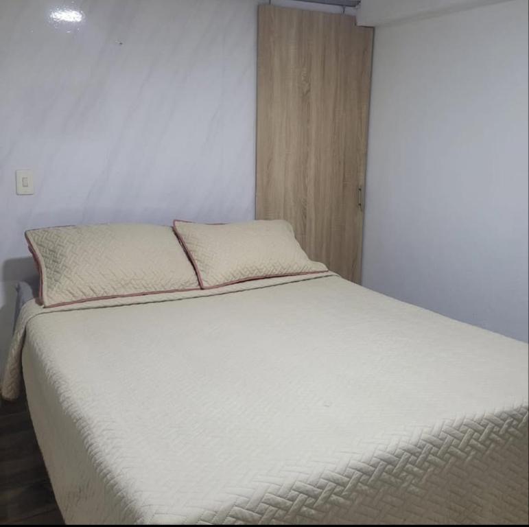 Habitación compartida en apartamento - 4