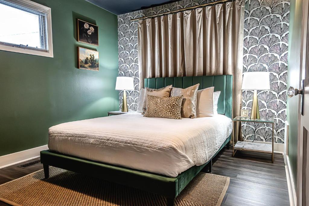 Fauver Suite B, Dayton