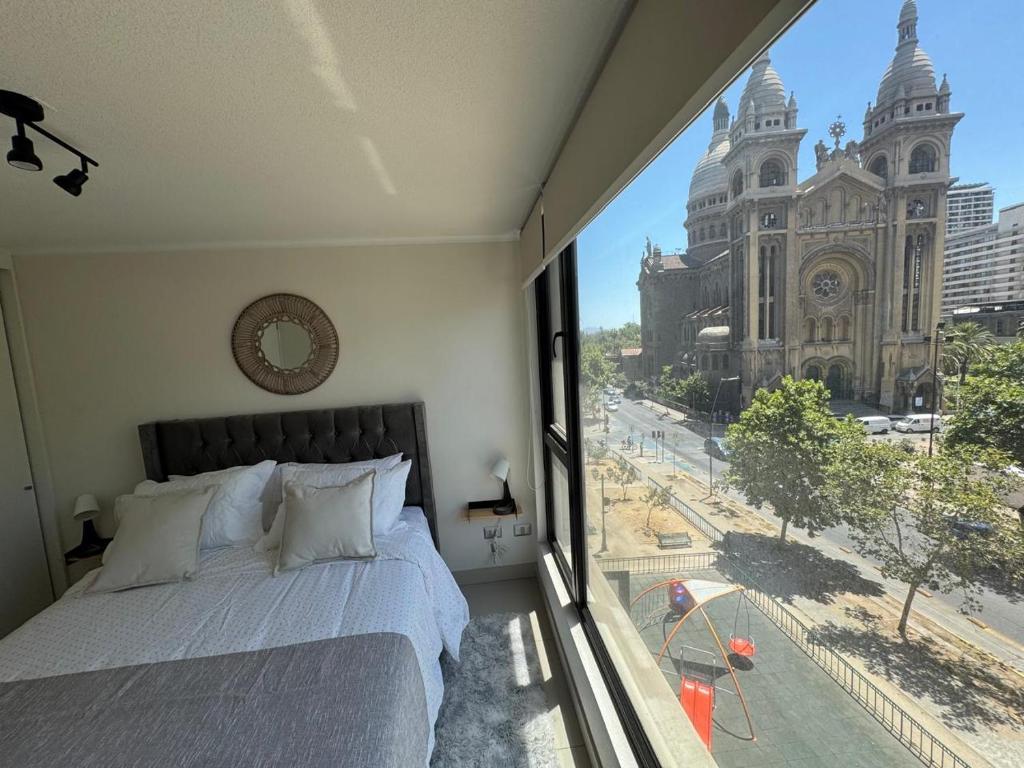 HOM I Inmejorable Depto 1D1B 3 PAX en Santiago Centro - 1