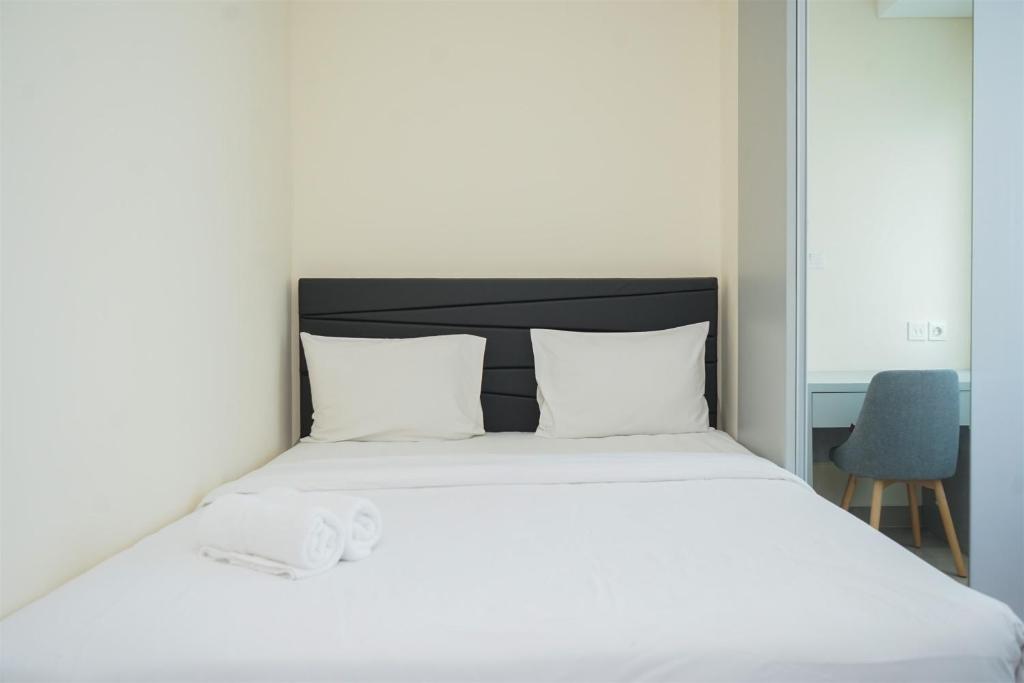 Cozy and Fully Furnished Studio Apartment B Residence By Travelio, Tangerang