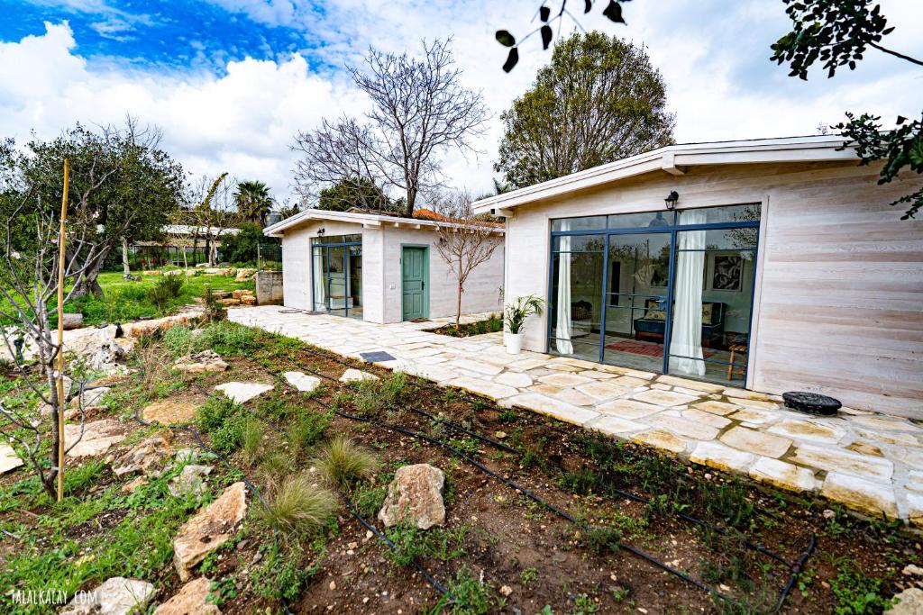 חאן טשרניחובסקי, ‘Ofer