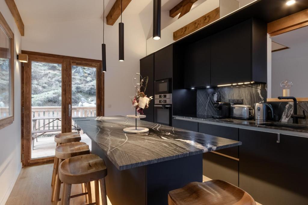 Chalet des Eaux Rousses -Renove -Prive - Vues 360 Mont Blanc - 4